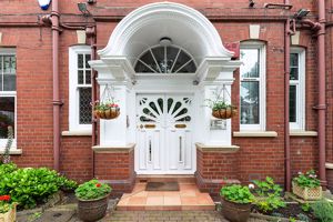 Photo 23- click for photo gallery